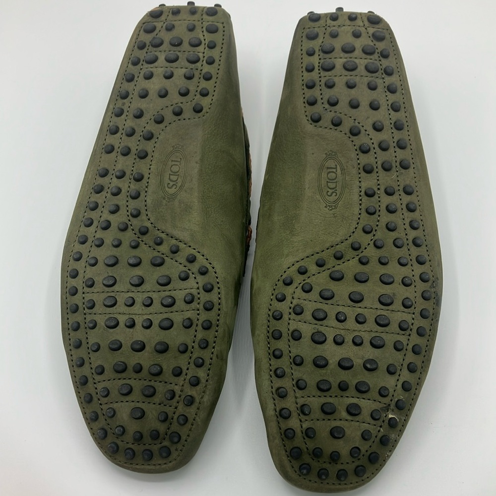 Tod’s Green Suede Tie Loafers - Size 12 - Picture 9 of 13